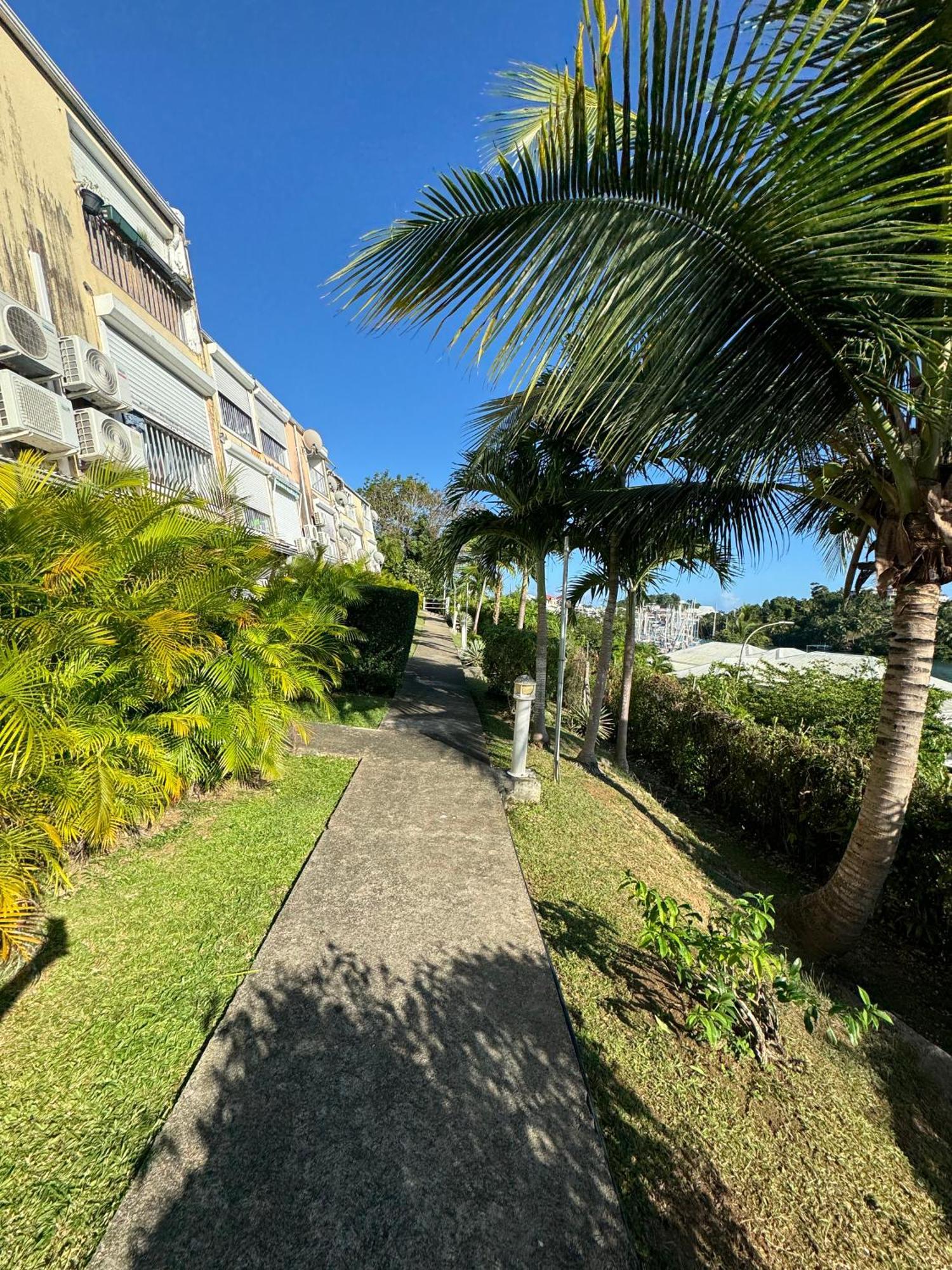 Appartement A La Marina Residence Hotel Village Soleil Le Gosier ル・ゴジエ エクステリア 写真